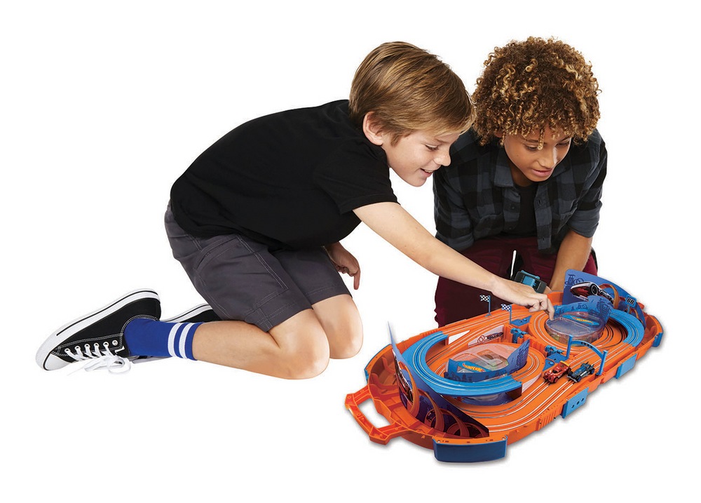 Hot Wheels Carrying Case Slot Track Playset, 2 Slot Race Cars & Remote Controls, Ages 5