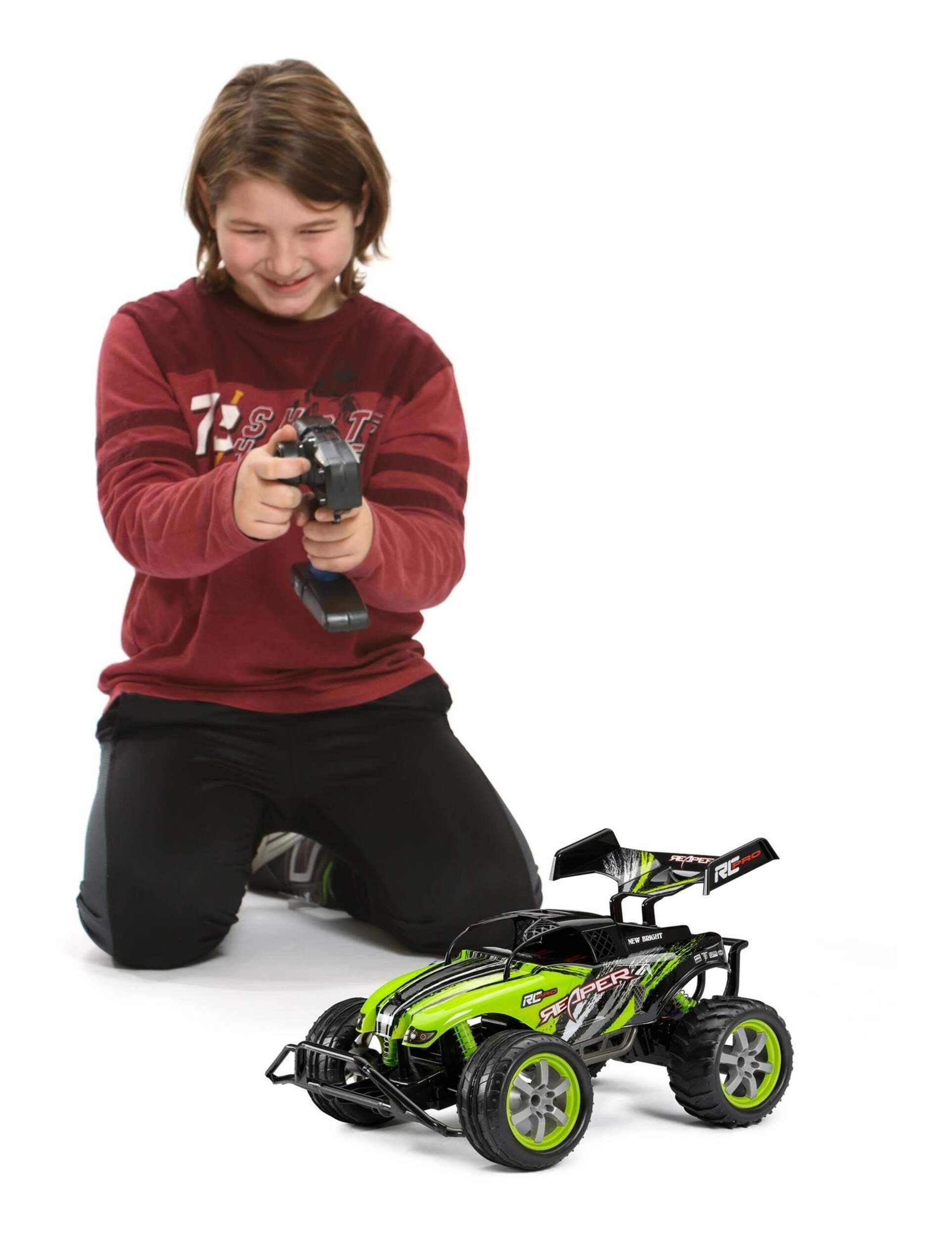 New Bright 1:10 Scale Remote Control Full-Function Pro Reaper Vehicle Composite_or_Mixed