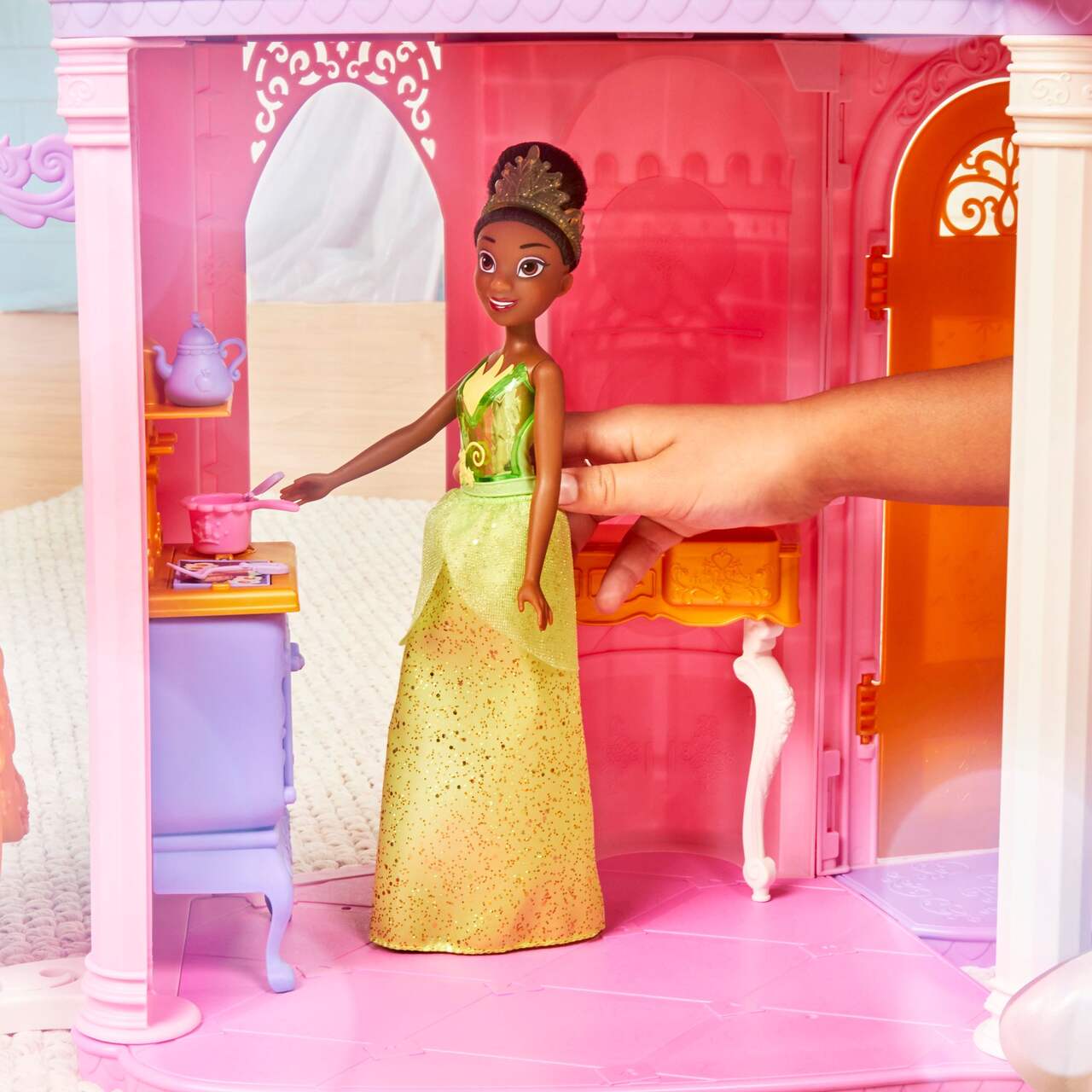 Grande poupée peluche Princesse Cendrillon 55 cm Disney Store chez