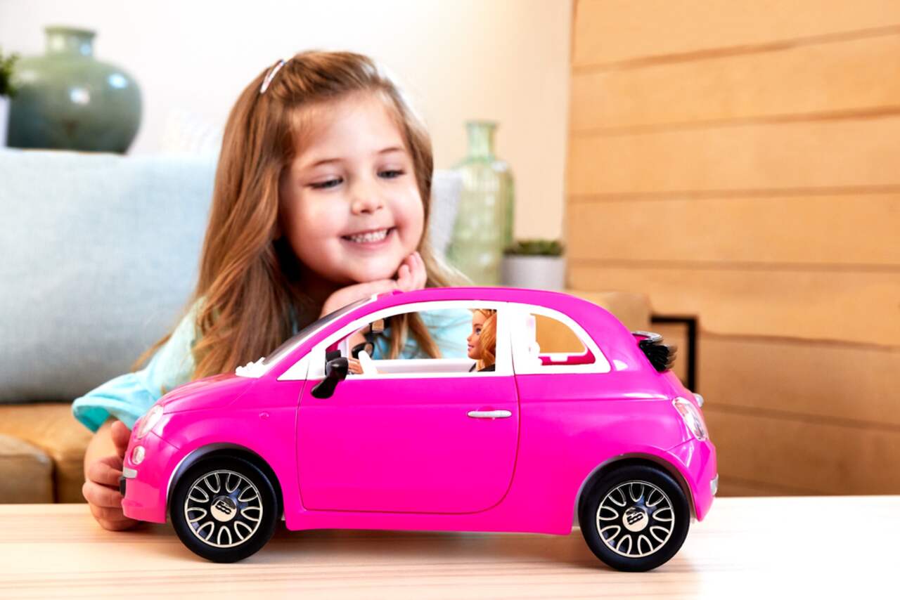 Fiat 500® Barbie® Doll & Vehicle, Age 4+ | Canadian Tire