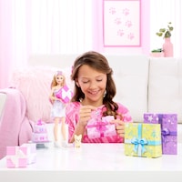 Poupée mode Barbie Party Unboxed avec accessoires, 10 surprises, 3 ans et plus, choix variés Front_Flat
